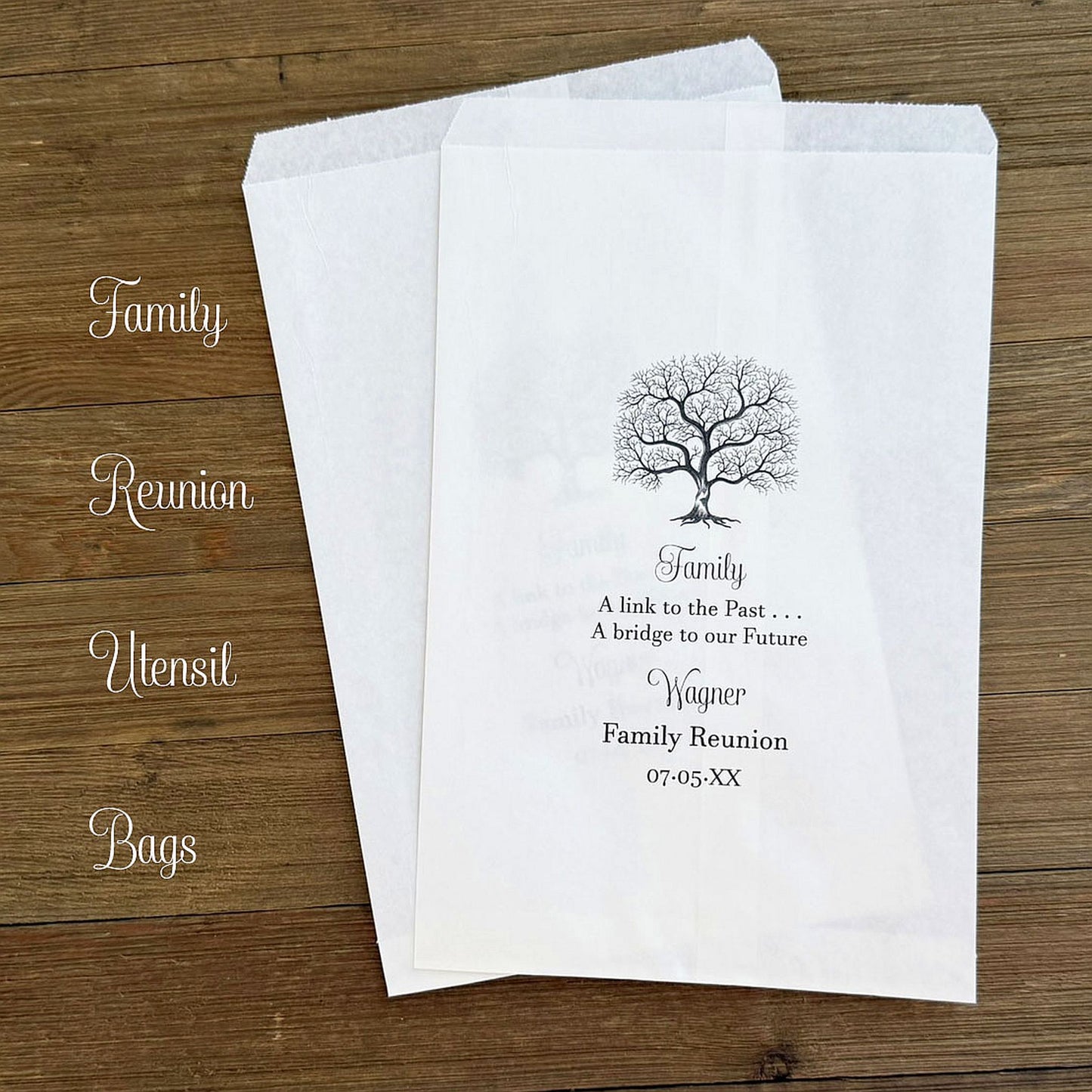 Family Reunion Bags Utensil Bags, personalized for the event with family name, date and sweet poem.  Large bags for utensil bags, candy, cookies.  