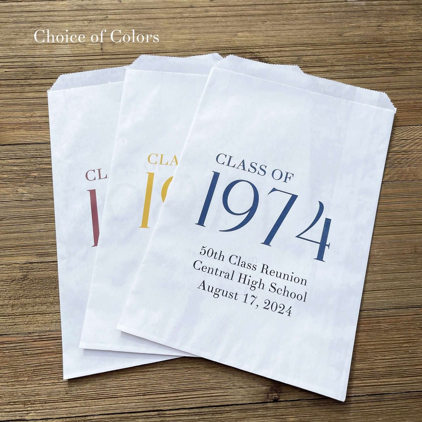 Class Reunion Favor Bags that can be made for any year. Personalized reunion bags with year, school and date. Favor bags can be filled with treats, cookies or used for napkin and utensils.