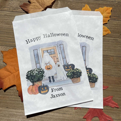 Fill these adorable Halloween Candy Bags Personalized to the brim for trick or treat or trunk or treat.  Personalzied candy bags that can be used for business promotion at Halloween.  