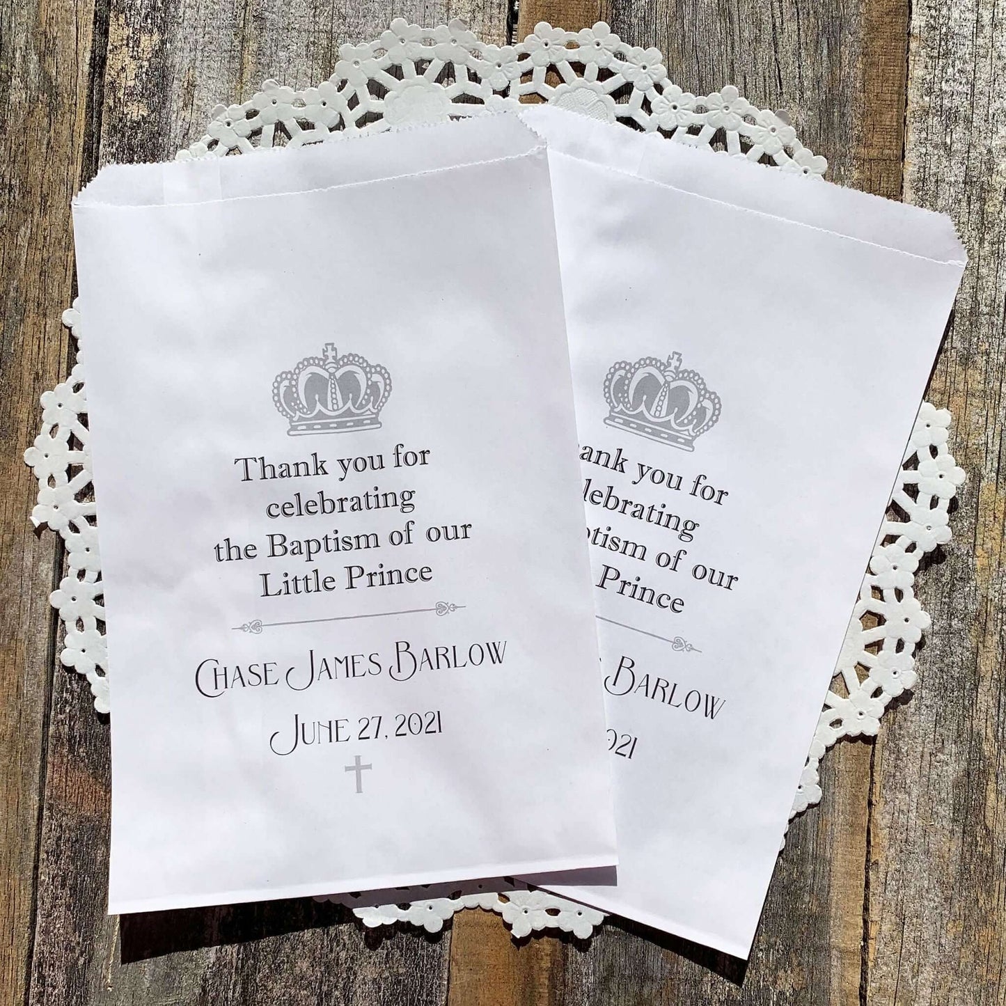 Personalized Baptism Favor Bags Baby Boy for a little prince.  Printed on white bags, thank you for celebrating the Baptism of our Little Prince.  Large size favor bags, perfect for candy buffets, cookie buffets or a candy bar.