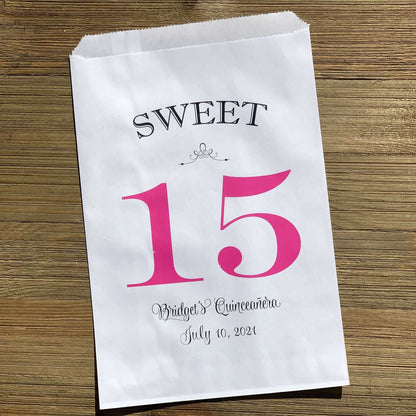 Quinceanera Favor Bags Personalized for the Guest of Honor Printed with a large sweet 15, your choice of 5 color.