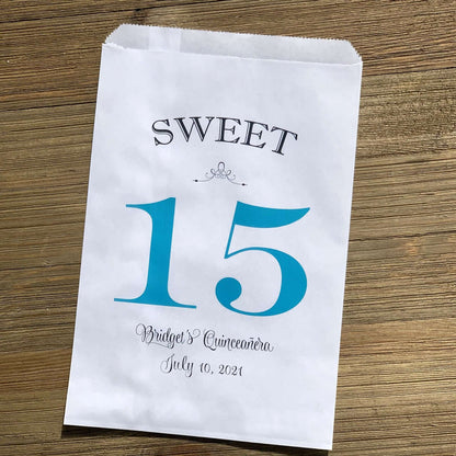 Quinceanera Favor Bags Personalized for the Guest of Honor Printed with a large sweet 15, your choice of 5 color.